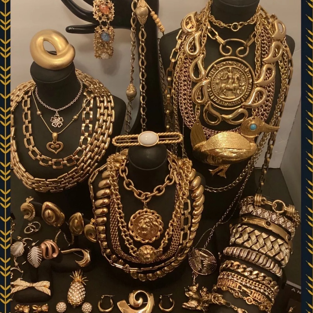 1 LB jewelry Bundle Lot- Mostly wearable~ craft repair~ Jewelry Art - Picture 4 of 6